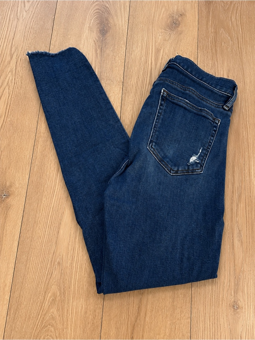 LOFT Mid Rise Skinny Jeans Raw Hem Women’s Size 26 / 2